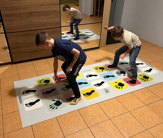 EXERCISE PATH - CARPET game