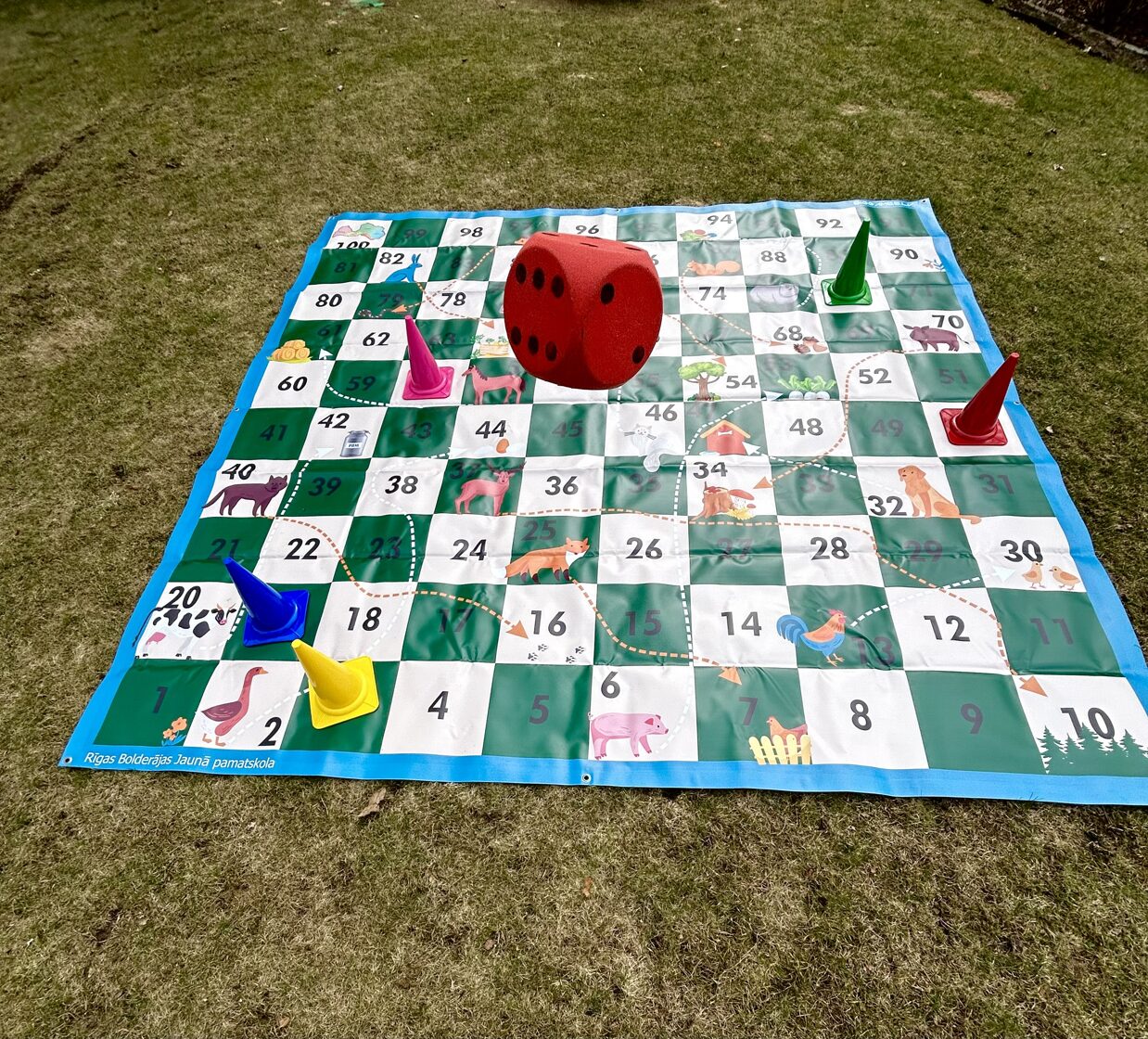 Giant board games. BigGames. Garden games. Sports games outdoors.