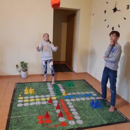 Family games. Wedding games. Children's wedding games. Giant Ludo.