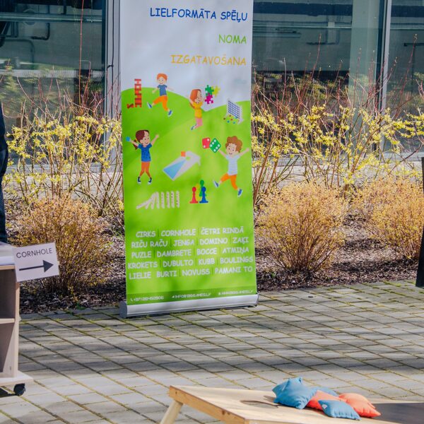 BigGames. Large game rental. Large format game making.