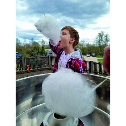 Cotton candy rental Cotton candy Children's party Party ideas