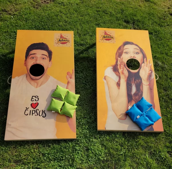Personalizētas lielās spēles Lielo spēļu izgatavošana Cornhole BigGames.lv